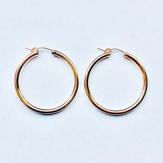 Lev || Hoop Earrings